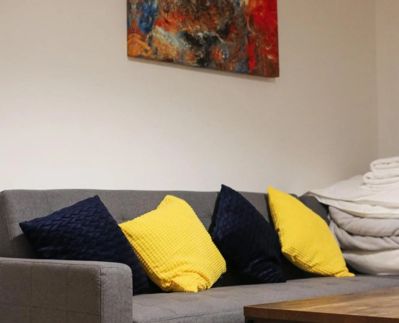 Imperial Stays- Parking, 4K Tvs, Central, Wifi And More! Bath